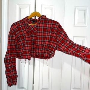 BRAND:Forever 21 SIZE:L COLOR:Red